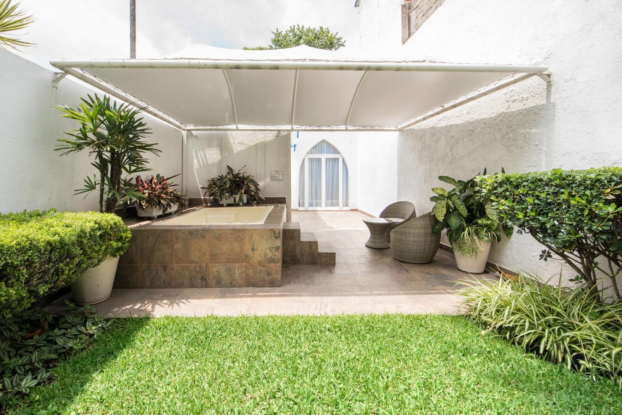 Villa Bejar Cuernavaca Bagian luar foto